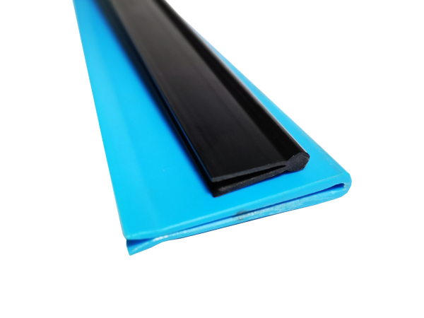 PVC塑料條(tiao)擁有哪(na)些特性(xing)呢？